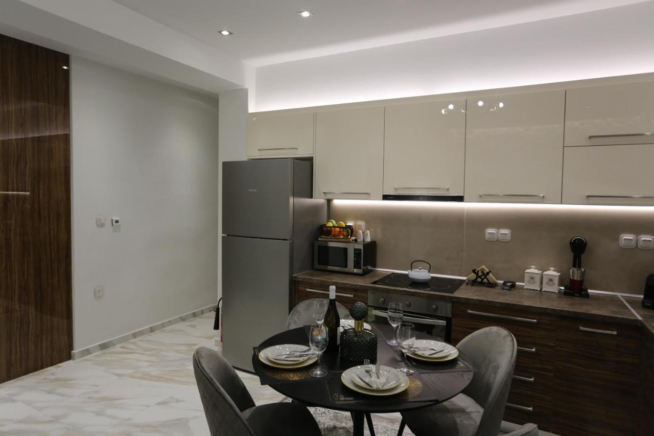 La Larissa Luxury Apartments Trekke Eksteriør billede