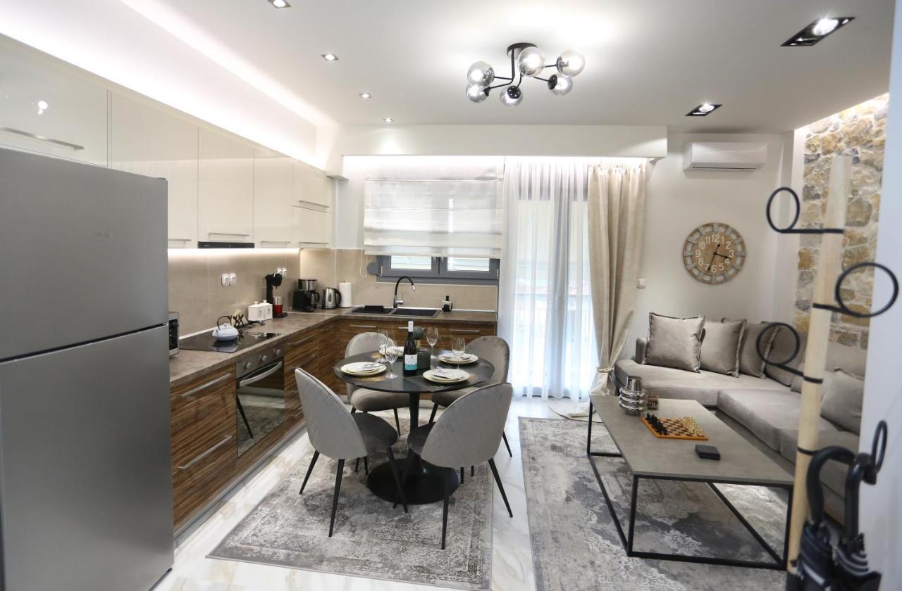 La Larissa Luxury Apartments Trekke Eksteriør billede